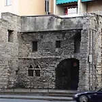 Casa Azzurra, Nel Cuore Di Genova
